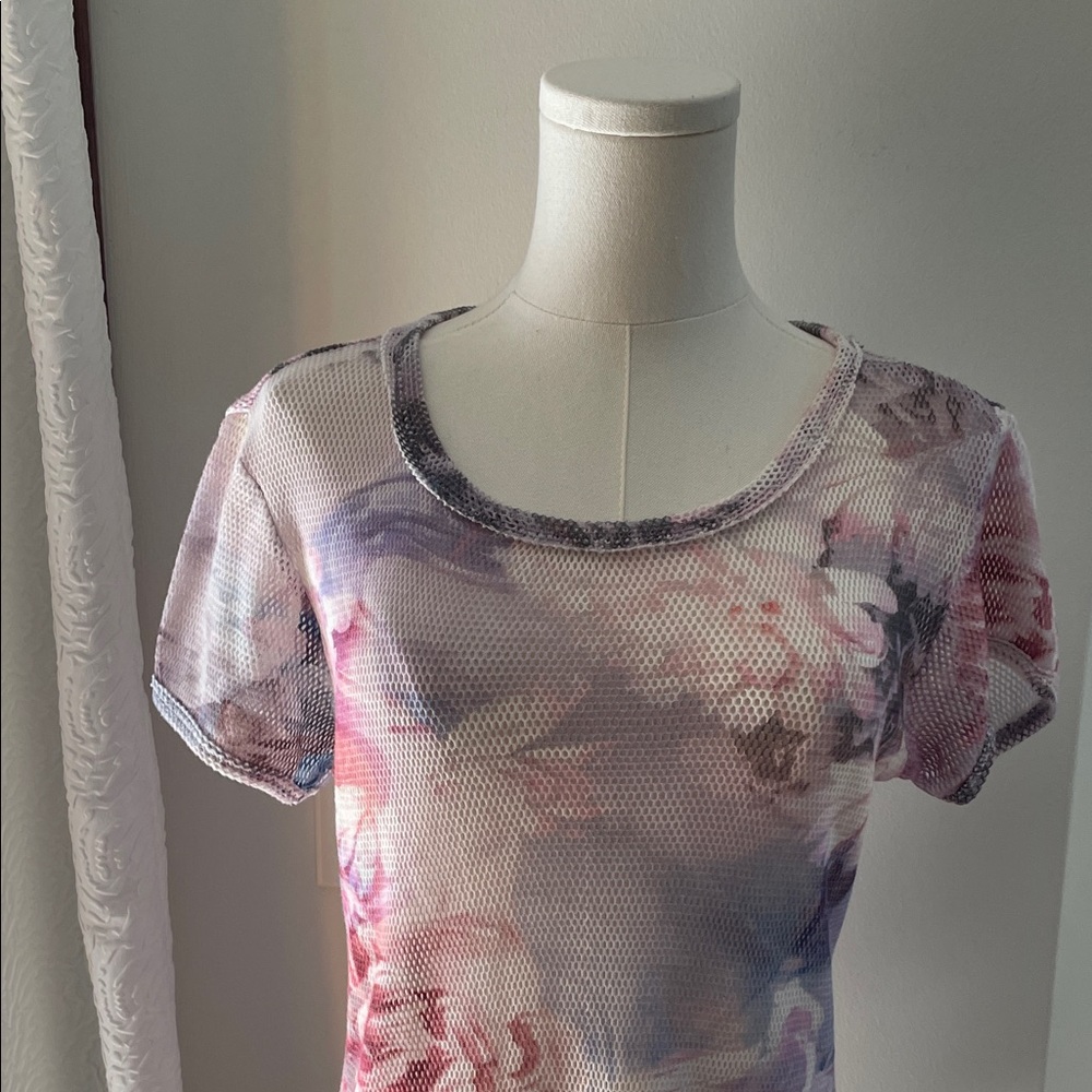 Pilcro Anthropologie NWT Floral Mesh Short Sleeve Top - Pink and Purple Small - Picture 3 of 7